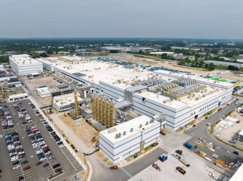 LG Energy opens $1.4B expansion, but it isn&rsquo;t producing EV batteries