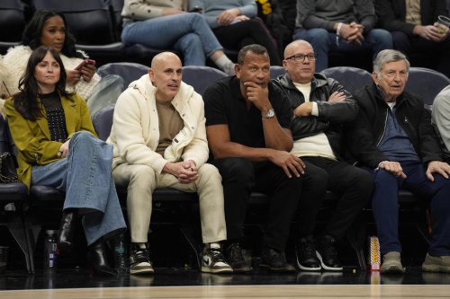 NBA owners unanimously approve $1.5B sale of Wolves, WNBA's Lynx from Taylor to Lore-Rodriguez group