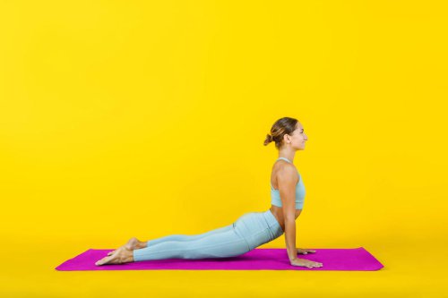 Top 7+ Ab Stretches to Improve Spinal Mobility and Reduce Back Pain