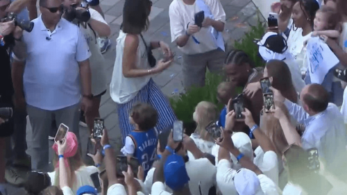 OKC Thunder celebrates championship victory with heartwarming parade moments with fans