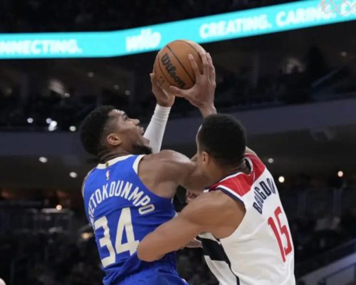 Mavs Reportedly Want Former Milwaukee Bucks PG and Free Agent Target Malcolm Brogdon, Would Use $5.7M Exception To Sign Him