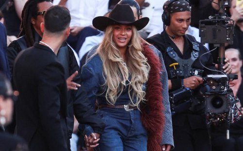Beyonc&eacute; brings cowgirl star power to Louis Vuitton