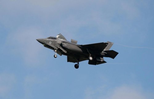 Britain to buy 12 new nuclear-carrying F-35A warplanes worth &pound;700,000,000