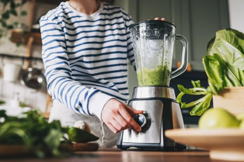 Top 9+ things you should never put in your blender &ndash; but probably do