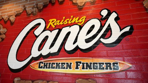 Popular chicken finger chain quietly launches massive expansion across America