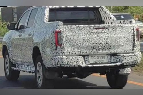 2026 Toyota HiLux: Next-gen ute spied looking much like the current one