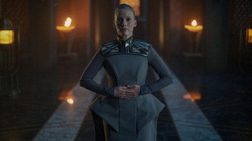 Top 5+ new series you have to binge in July