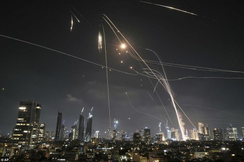Iran's missiles reportedly hacked mid-flight over Israel