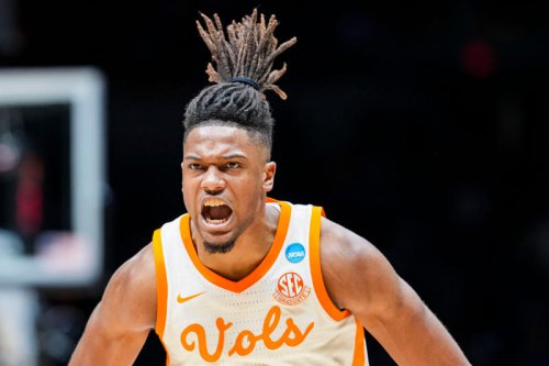 Detroit Pistons sign draft pick Chaz Lanier to NBA contract