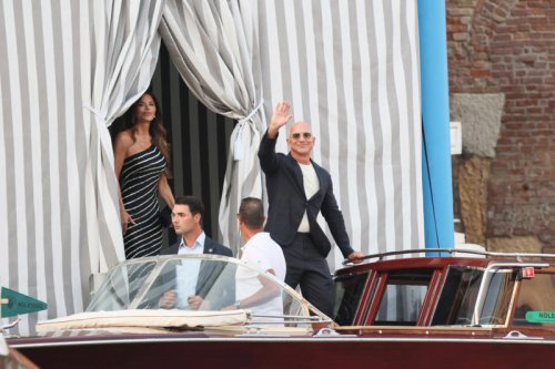 Everything We Know About Jeff Bezos and Lauren S&aacute;nchez&rsquo;s Wedding