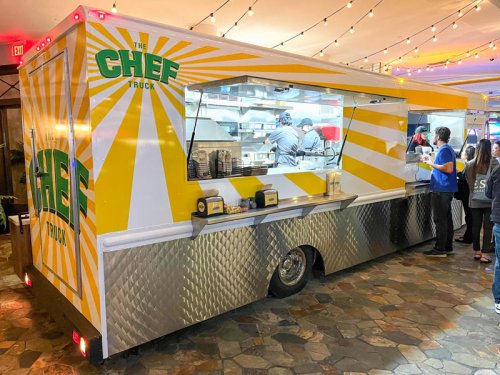 I've been to Las Vegas over 50 times. Here are the 8 best places to eat on The Strip.