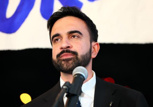 Asia rallies behind Zohran Mamdani over MAGA criticism for eating rice with his hand