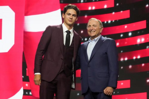 Detroit Red Wings draft Carter Bear: Here's what NHL experts are saying