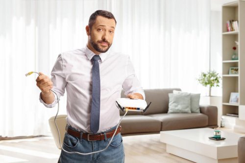 After Testing, I Found the 4 Best Ways to Get Home Security Without Wi-Fi