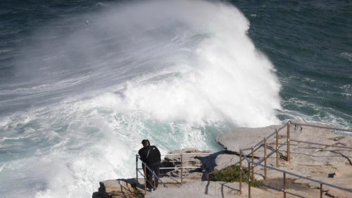 New warning in wake of &ldquo;bomb cyclone&rdquo;