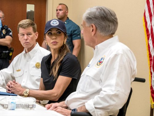 Texas flooding updates: Abbott says 850 rescued as 27 still missing