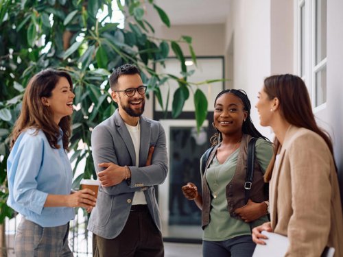 Top 8+ things you should never talk about at work, according to etiquette experts