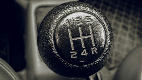 Top 20+ Manual Transmission Cars Only Enthusiasts Can Appreciate