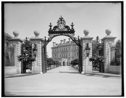 The History Behind the Trips to Newport on The Gilded Age