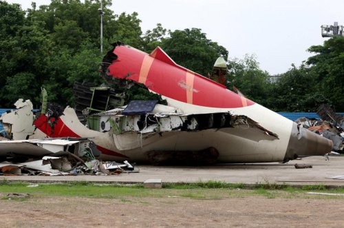 Air India crash latest: Victims&rsquo; families demand justice as India orders Boeing fuel switch checks
