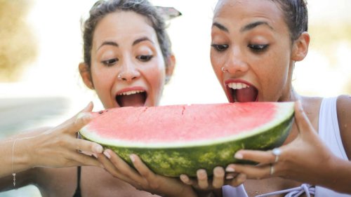 Top 10+ Volume Eating Tips for Weight Loss &amp; 10 Best Foods to Try