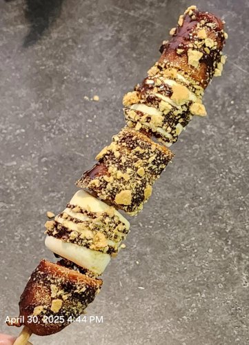 Try out sausage s'mores and peanut butter-chocolate lemonade at the Ohio State Fair