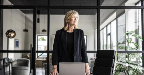 Hundreds of applications, interview no-shows and HR ghosting: Laid off managers are fighting for a shrinking pool of jobs