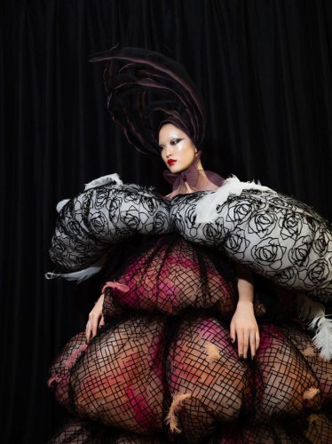 Couture Fall 2025 Trend: Volume