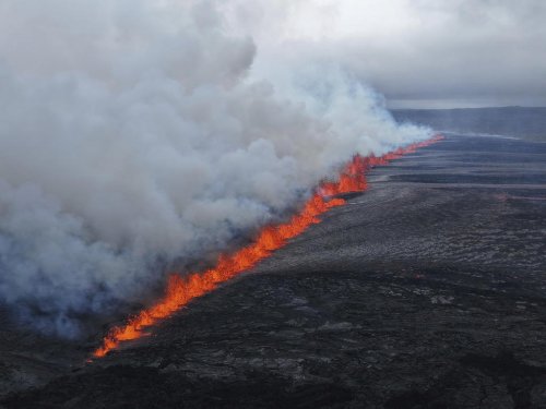 Iceland volcano eruption forces evacuation of town and iconic geothermal spa