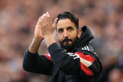 Man Utd urged to reconsider move for &pound;32m Chelsea star