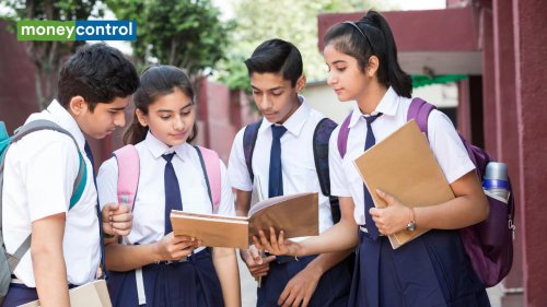 Study smarter in 2025: 10 essential ChatGPT prompts for every student to improve grades