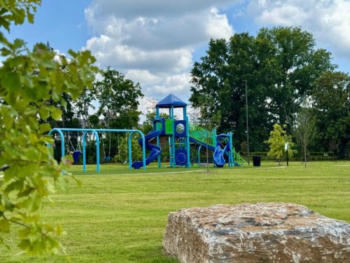 One Mile Park officially open in Madison