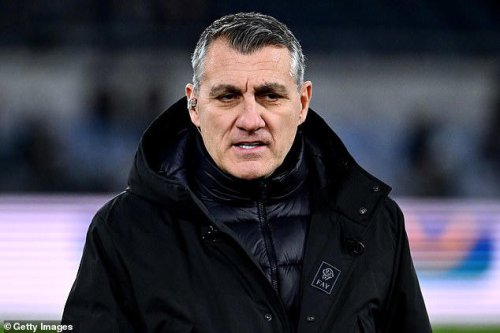 Christian Vieri makes bold Premier League title prediction as he backs surprise contenders
