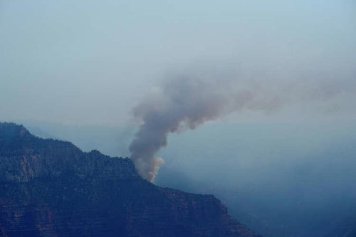 Fire crews scramble to prevent 'disastrous' loss at Grand Canyon National Park