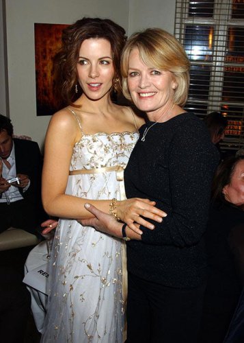Kate Beckinsale 'paralysed' with grief as 'love of her life' mum Judy Loe dies