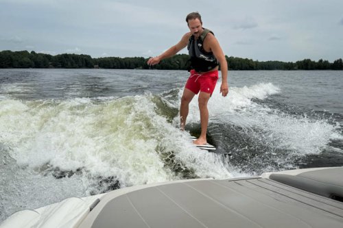 Water Sport or Crime? The Bitter Fight Over Wave-Making Boats