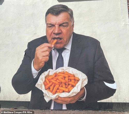 Sam Allardyce's hilarious reaction to bizarre mural of him eating chips in his hometown of Dudley