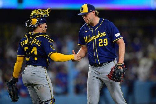 Milwaukee Brewers Make Major League History in 8th Consecutive Victory on Friday Night