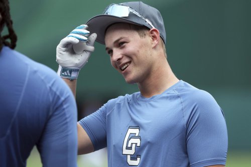 17-year-old Eli Willits, No. 1 overall pick in MLB Draft, signs with Nationals