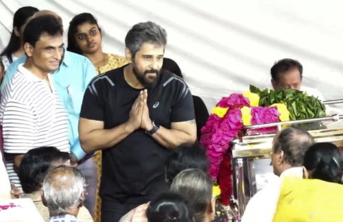 Late CM Karunanidhi&rsquo;s eldest son dies, TN CM bereaved