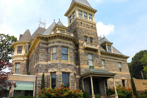 Look inside Glenview, a 19th-century mansion built for a Wall Street financier and featured in HBO's 'The Gilded Age'