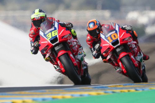 Marini renews contract with factory Honda for MotoGP 2026