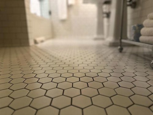 Top 5+ Outdated Flooring Trends to Say Goodbye to in 2025, According to Designers