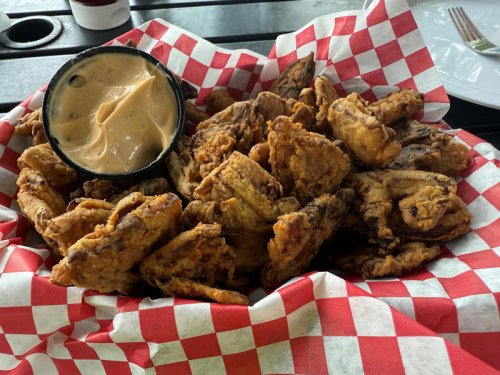 Off the Hook Lakeside Bar and Grille specializes in seafood in marina setting | Grub Scout