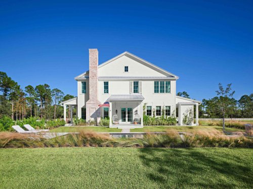 This Forever Farmhouse In Florida Proves Blue And White Is A Timeless Combination