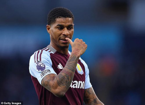 Marcus Rashford reports back to Man United training despite being told to stay away to secure exit