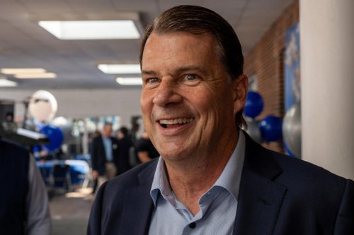 Ford dealer just won coveted company prize for 17th straight year. How he did it