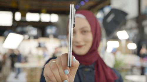 I Held the Galaxy Z Fold 7. It's So Thin I Almost Forgot It's a Foldable