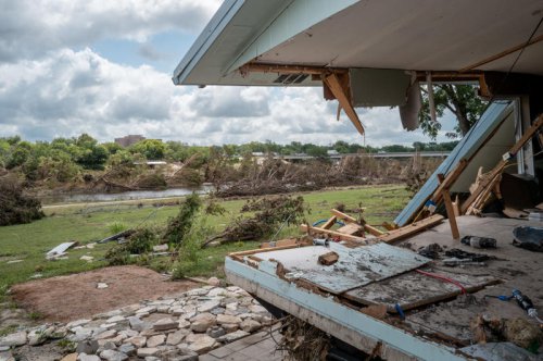 Search teams scour for more than 170 still missing in Texas flooding