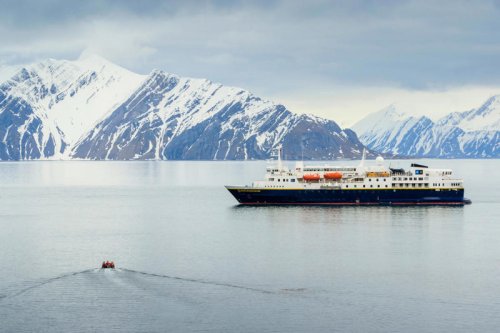 How to book an epic Arctic or Antarctica cruise without overspending